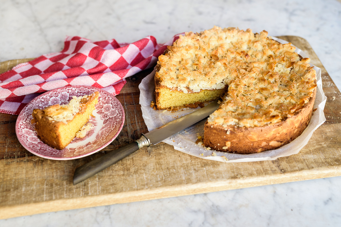 Amandelcake met crunchy laagje (glutenvrij)