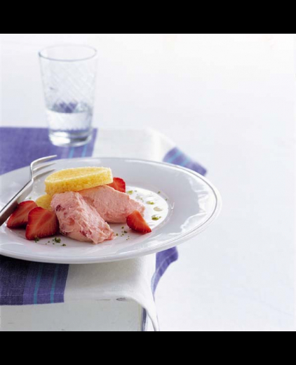 Aardbeien-mascarpone cakedessert