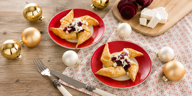 Bladerdeeghapje met bietjes en feta