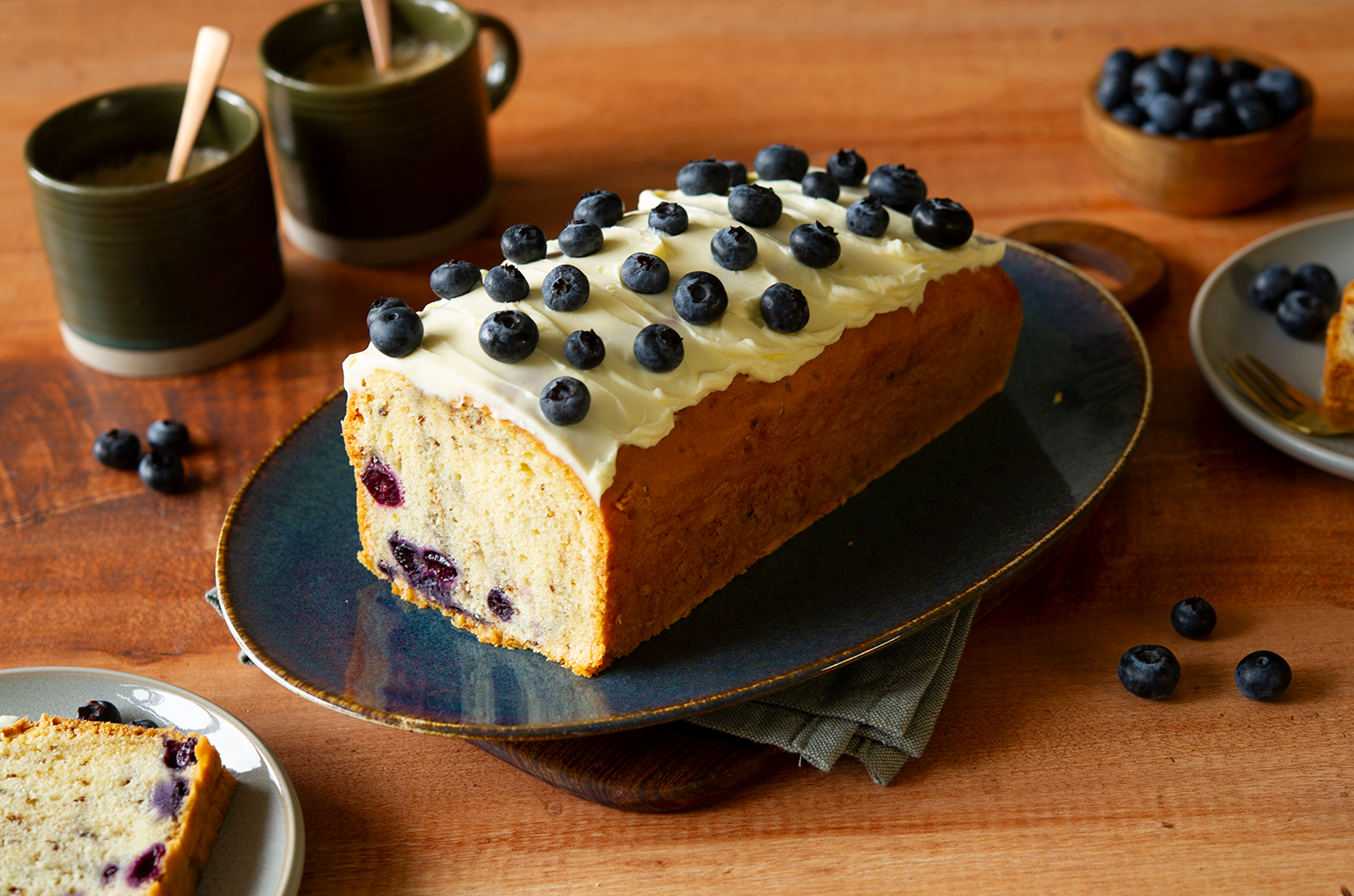 Blauwe bessen-cake
