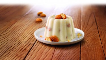 Famillie recept bitterkoekjes pudding