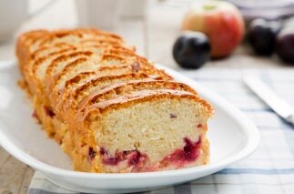 Cake met herfstfruit