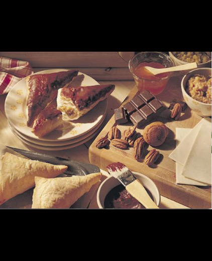 Driehoekjes met bitterkoekjes en amandelspijs