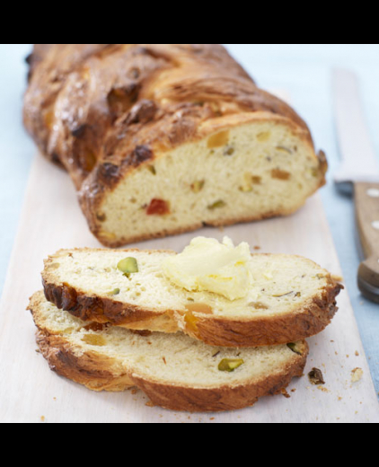 Gevulde broodvlecht met zonnig fruit