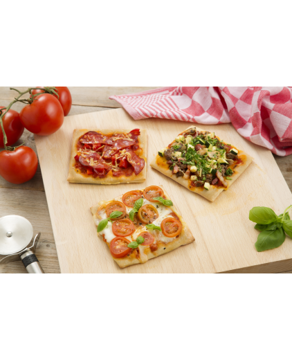 Mini pizza's van Italiaans Pizzadeeg