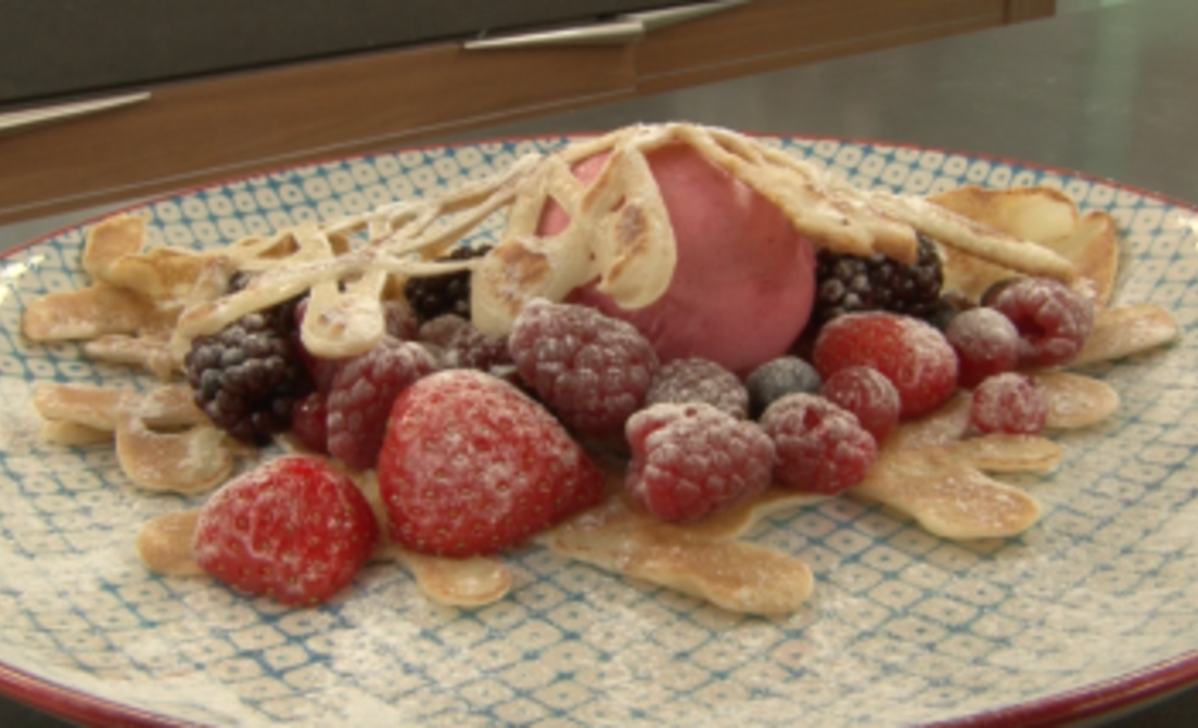 Kanten pannenkoekjes met fruit