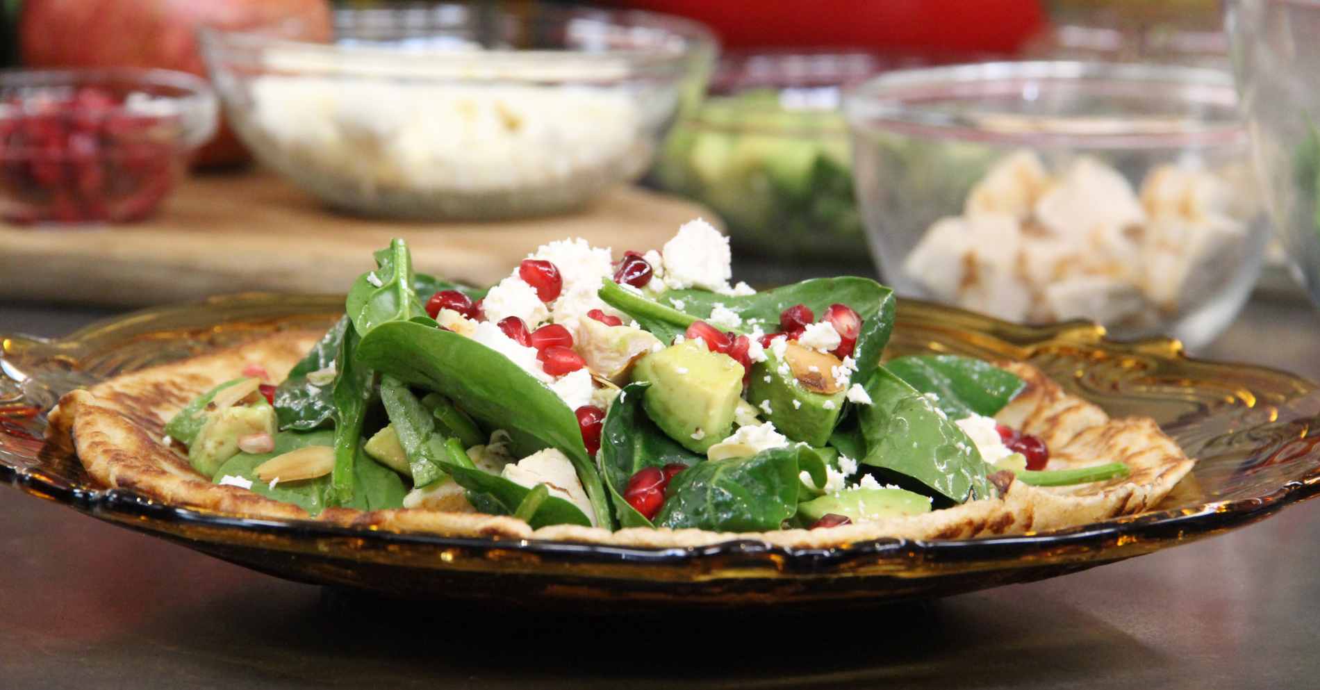 Maaltijd Pannenkoek met Spinazie Avocado Salade van Danna