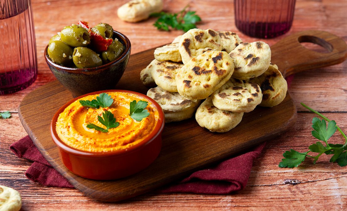 Mini pitabroodjes met hummus
