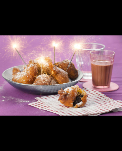 Oliebollen gevuld met chocolade