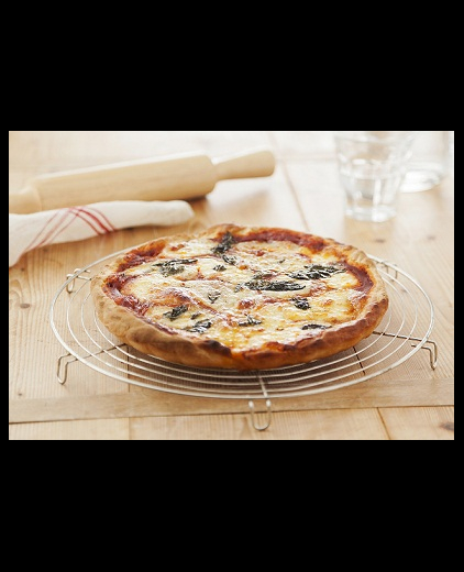 Pizza Mozzarella met basilicum