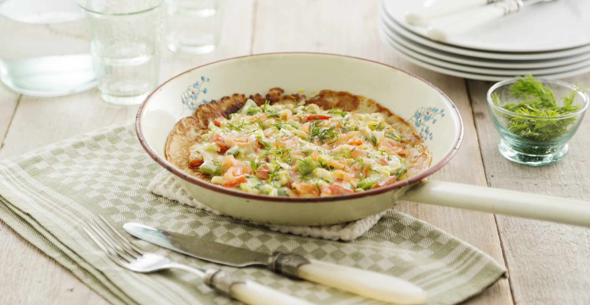 Pannenkoek met gerookte zalm en prei