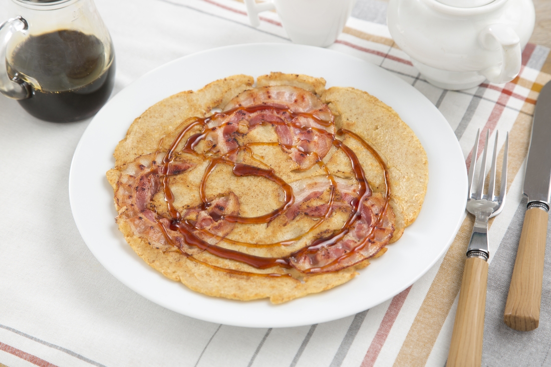 Pannenkoeken met spek en stroop