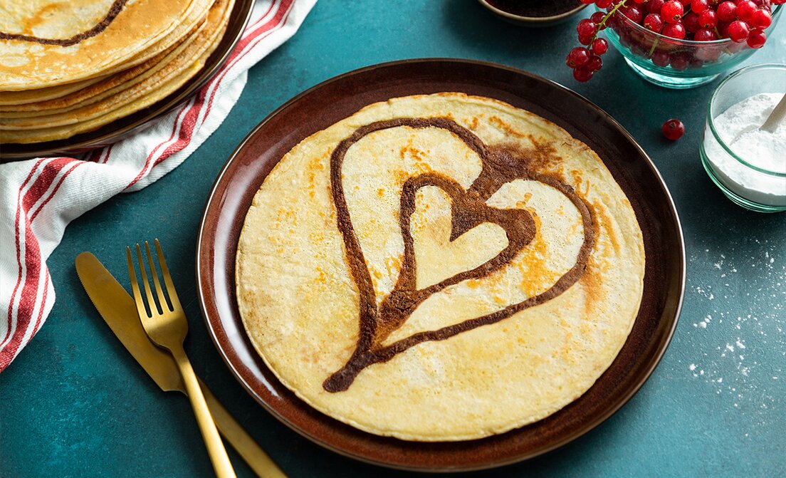 Pannenkoeken met chocolade hartjes