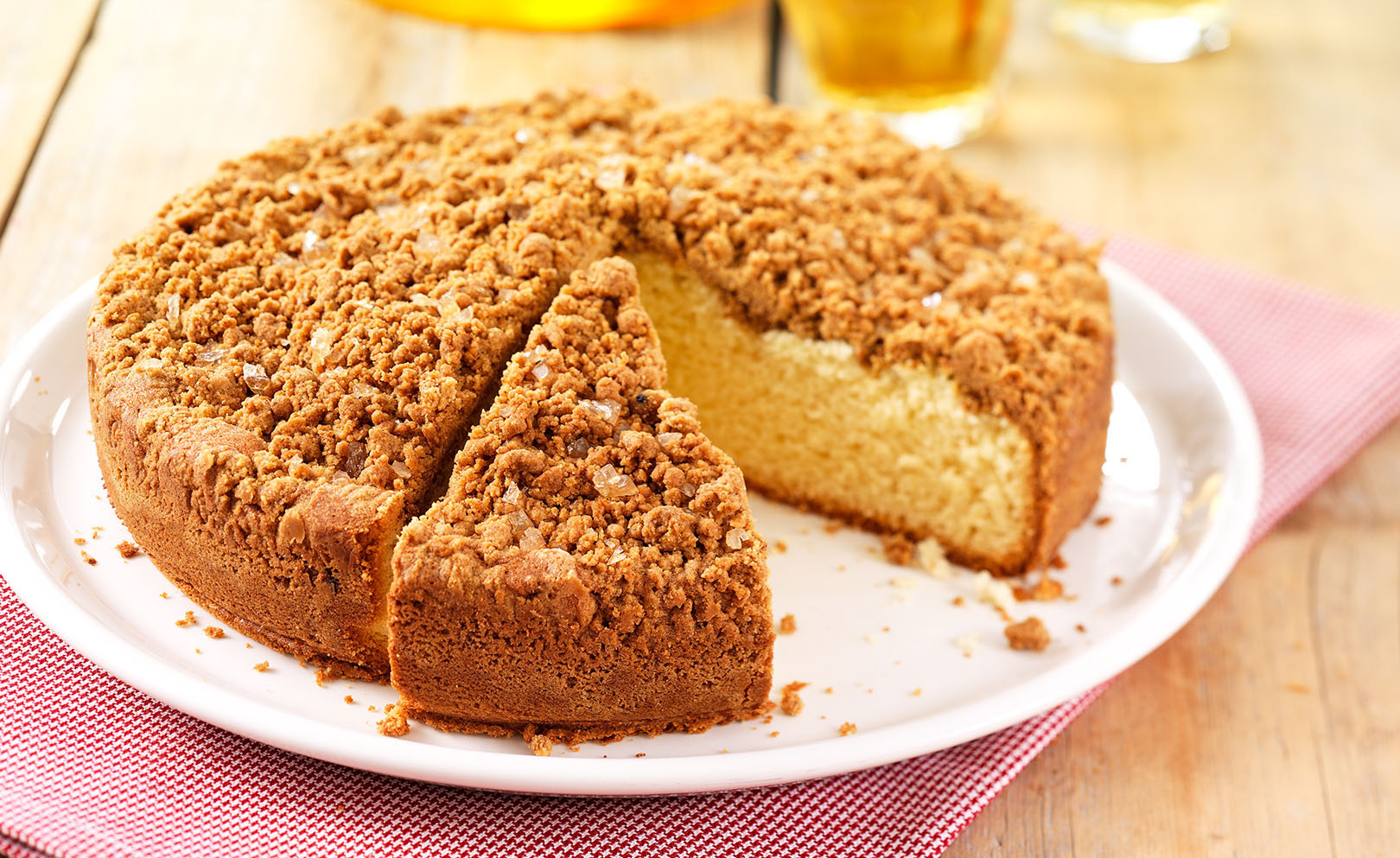 Ronde kandijcake met krokante kruimels