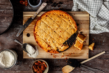 Vegan boterkoek met rozijnen en pecan