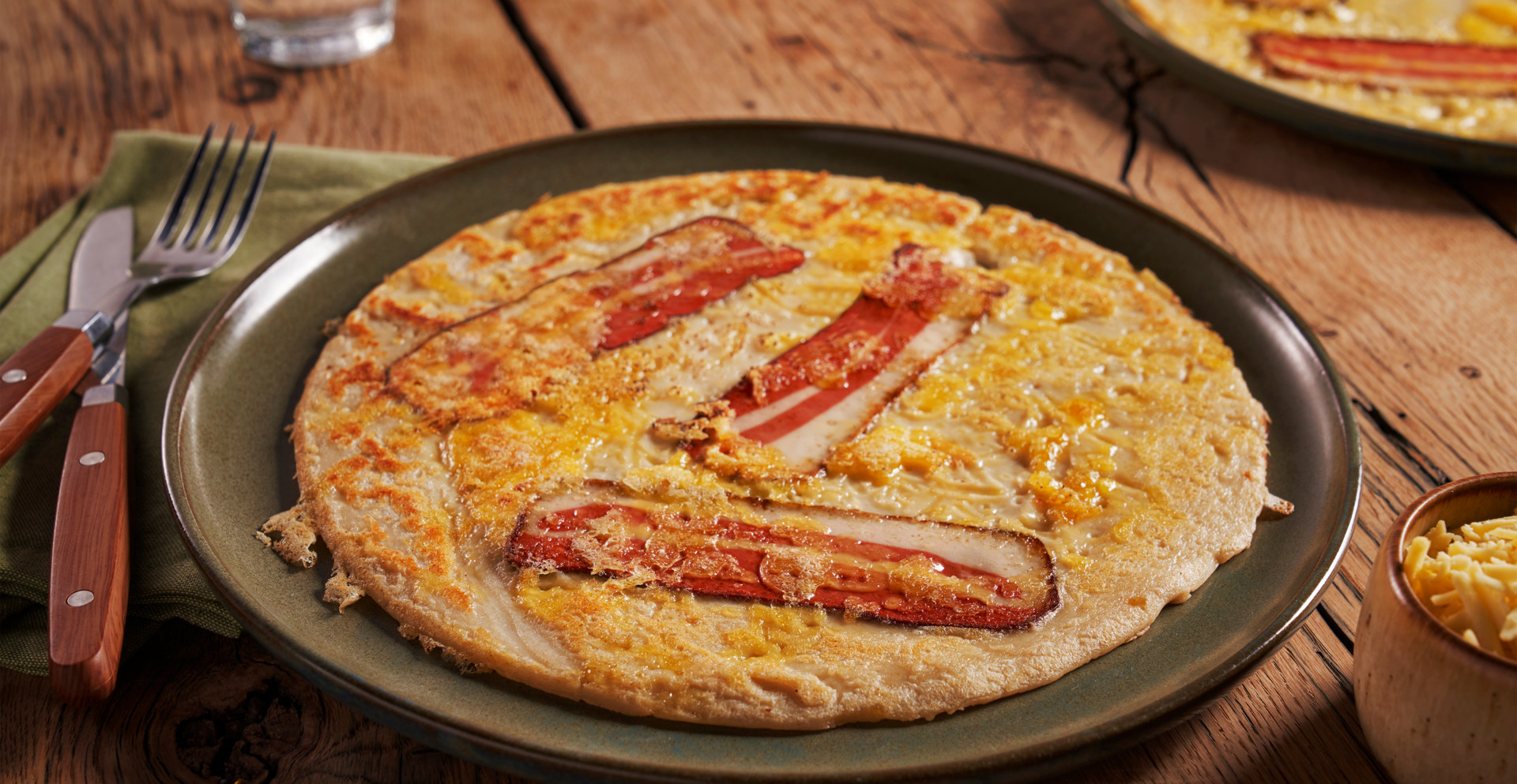 Vegan kaas-bacon pannenkoeken