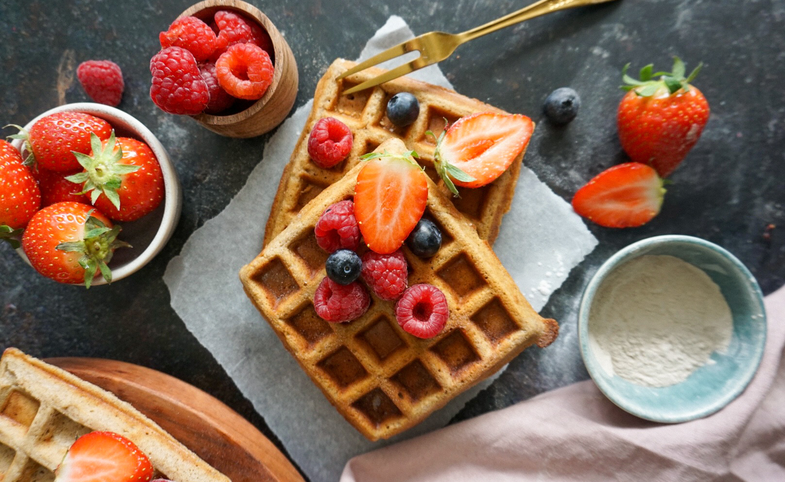 Vanillewafels met rood fruit