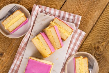 Tompoucecake