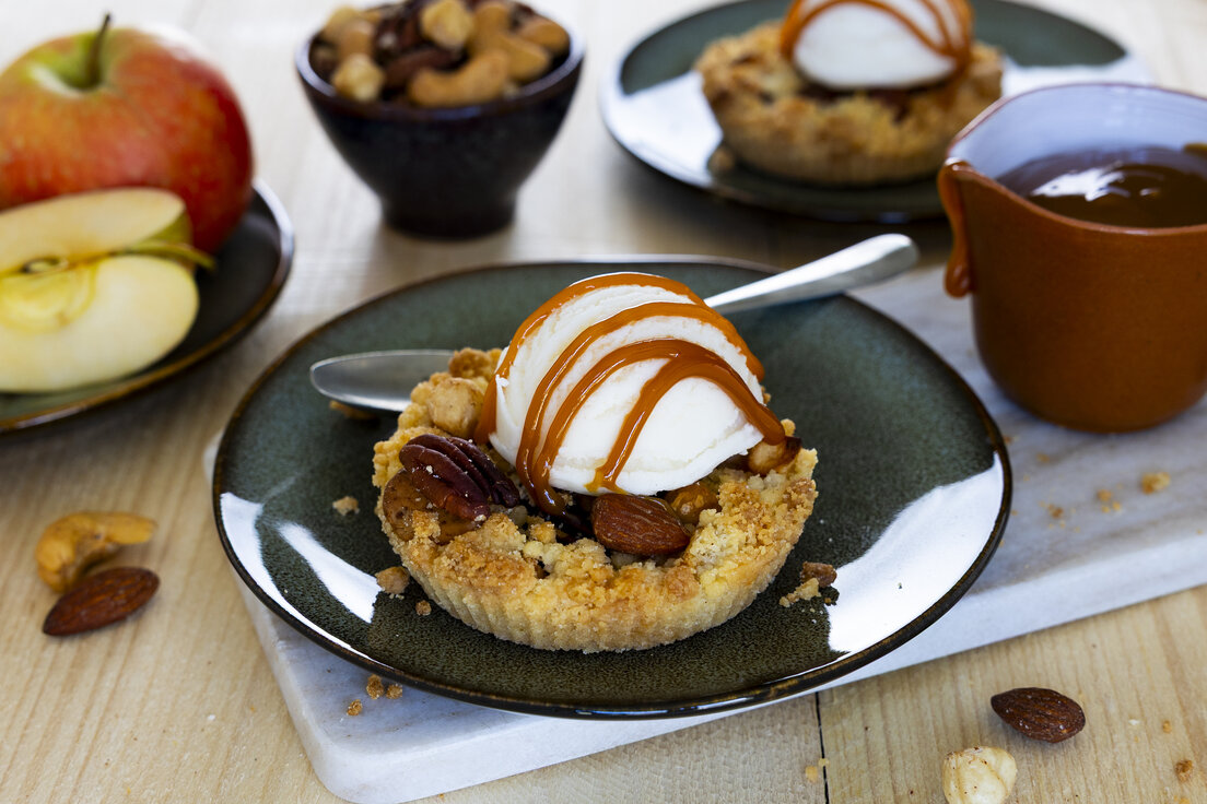 Appelkoeken met Noten